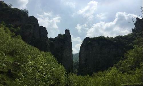 天目山风景区_确山天目山风景区